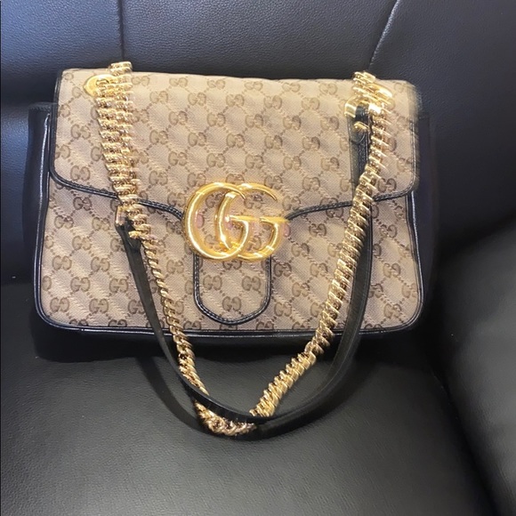 GG MARMONT MEDIUM GUCCI SHOULDER BAG - Picture 2 of 3